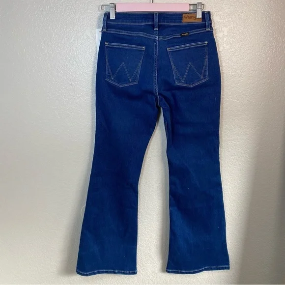 WOMEN'S WRANGLER high rise FIERCE FLARE JEAN - Picture 4 of 10